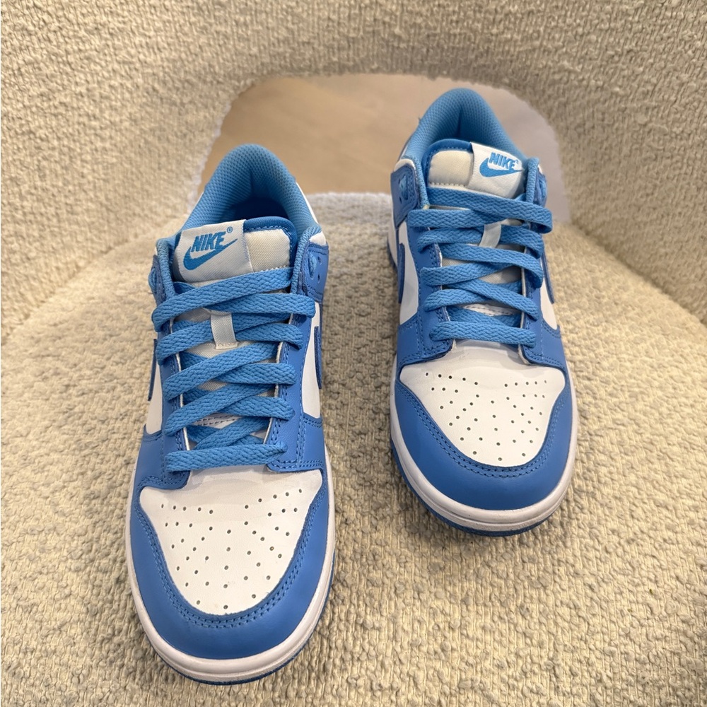 UNC DUNKS